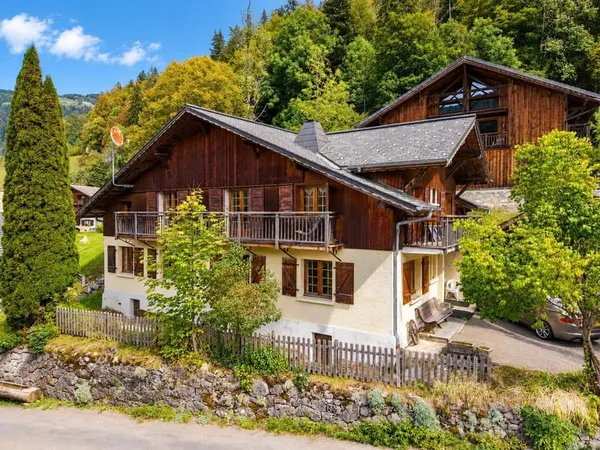 Chalet 9 pièces 197 m²