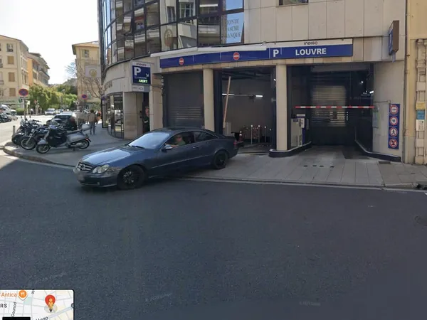 Parking 9 m²