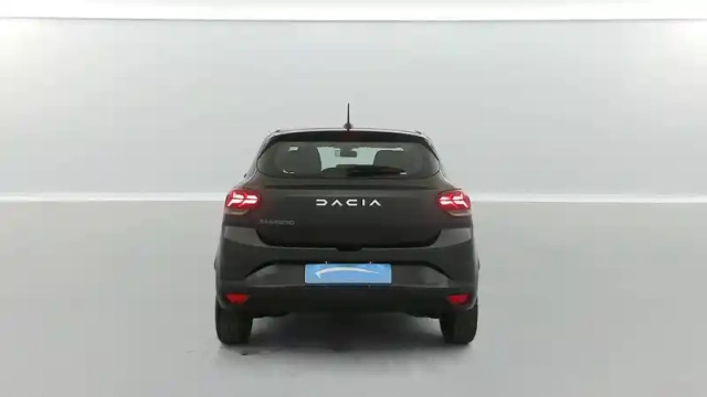 Dacia Sandero tce 90 — photo 13