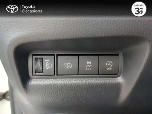 Toyota Aygo X 1.0 vvt-i 72ch dynamic my24 — photo 13