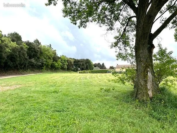Terrain 540 m² Bollène
