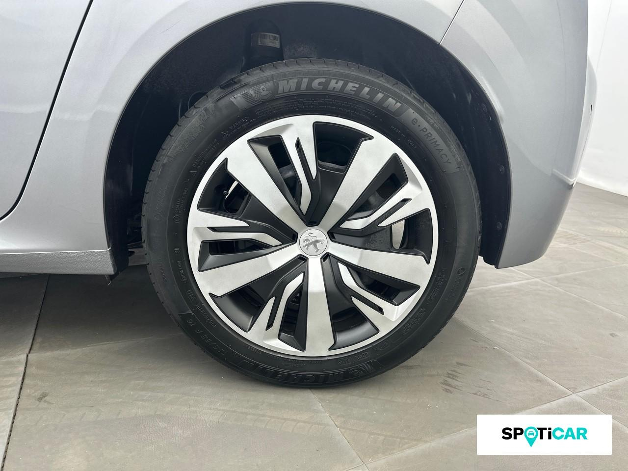 Peugeot 208 1.2 puretech 75ch s&s active pack — photo 11