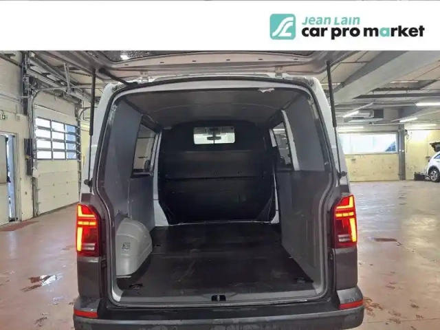 Volkswagen Transporter 6.1 van l1h1 2.0 tdi 150 dsg7 4motion — photo 14