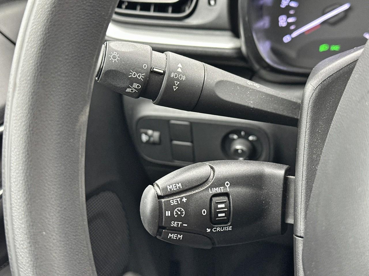 Citroën C3 bluehdi 100 ch bvm6 plus — photo 17