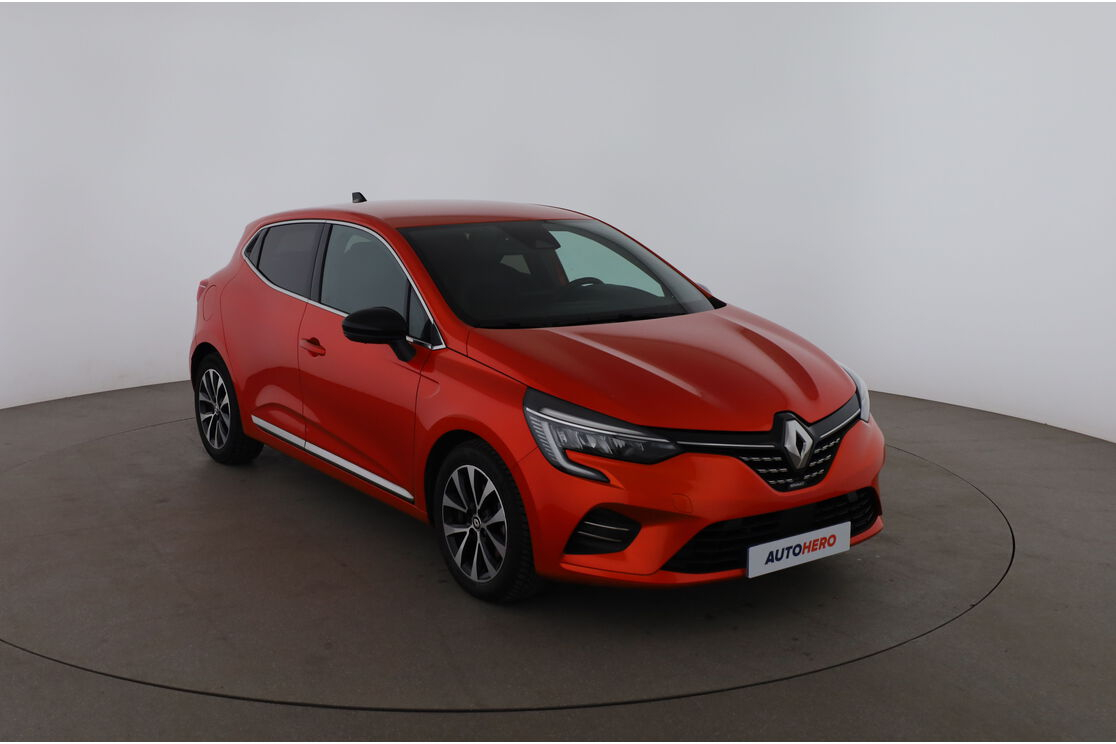Renault Clio 1.6 E-Tech Hybride Techno — photo 7