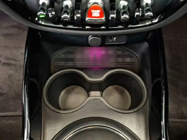 Mini Mini clubman cooper 136 ch dkg7 — photo 26