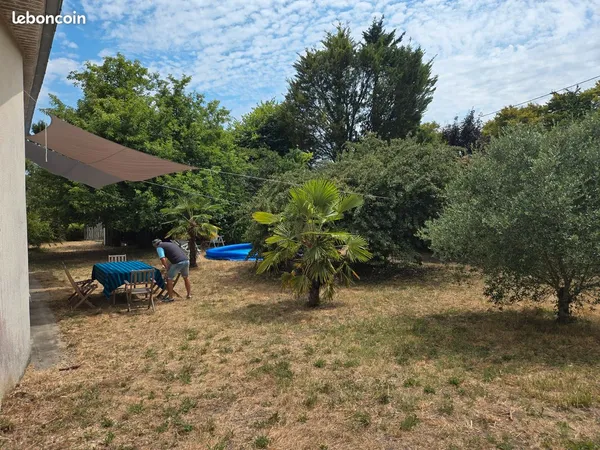Maison individuelle avec jardin