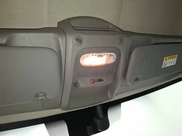 Renault Master fgn trac f3300 l1h2 dci 135 — photo 34