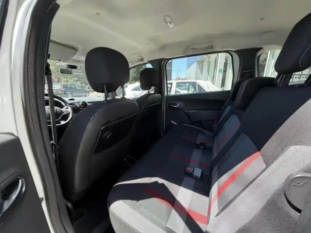 Dacia Lodgy blue dci 115 7 places sl techroad — photo 5