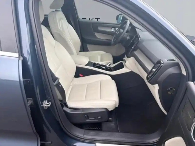 Volvo Xc40 t3 163ch inscription luxe geatronic 8 — photo 24