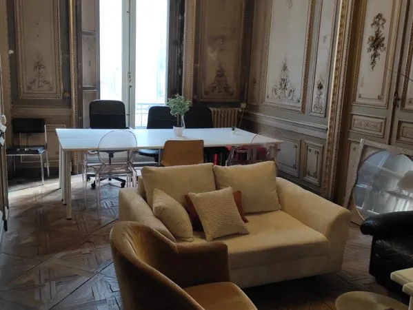 Bureau en coworking ecusson montpellier