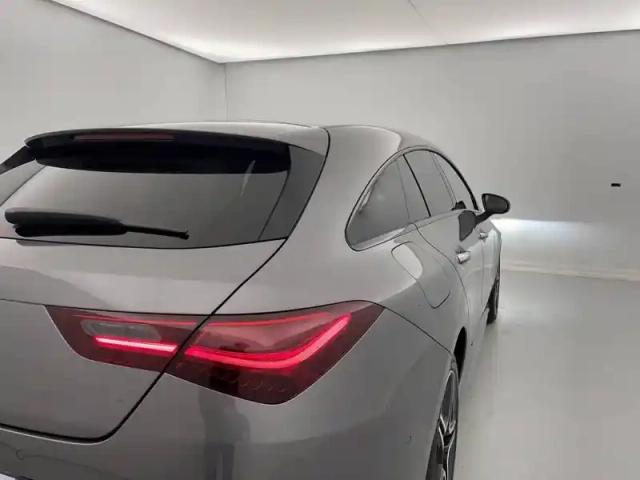 Mercedes Cla shooting brake 250 e hybrid eq 8g-dct — photo 34