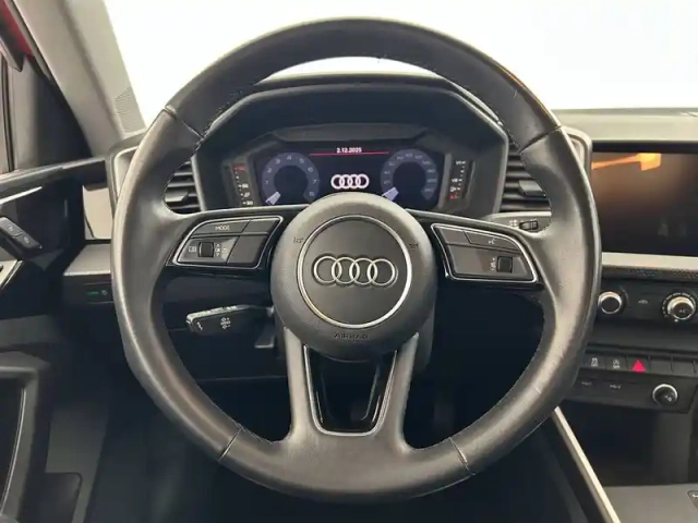 Audi A1 sportback 25 tfsi 95 ch s tronic 7 — photo 39