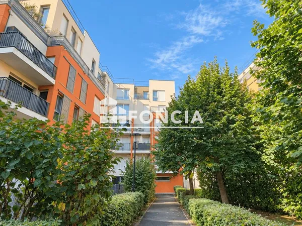 🏡 quartier champioux / prunet - avant dernier étage avec balcon - 2 pieces refait a neuf - vendu ave
