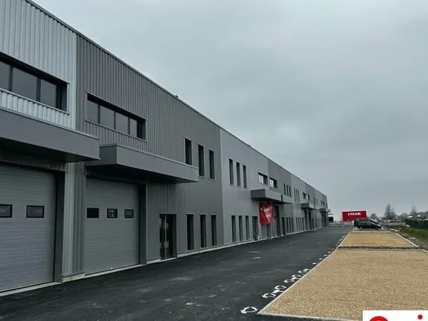 Local d'activité 286 m²