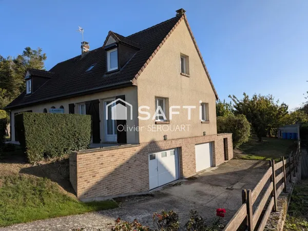 PAVILLON DE 169 m² - HABITABLE DE PLAIN-PIED, 4 CHAMBRES, SOUS-SOL COMPLET ET JARDIN DE 1 600 m²