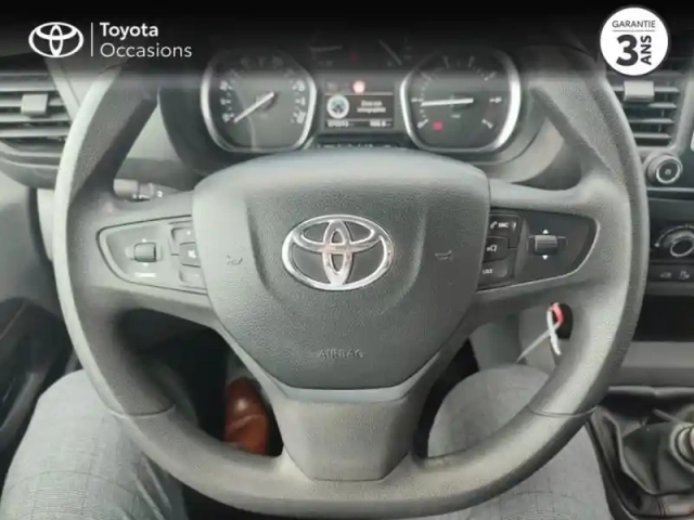 Toyota Proace medium 115 d-4d dynamic — photo 13