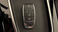 Mercedes Cla 250 e Hybrid EQ 218ch AMG Line 8G-DCT — photo 16