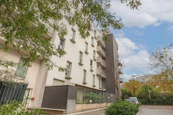 Studio 1 pièce 21 m²