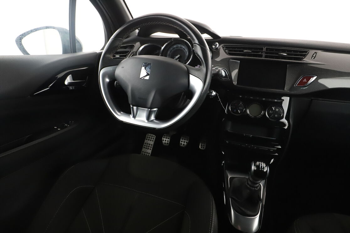DS Automobiles DS3 1.6 THP Sport Chic BV6 — photo 12