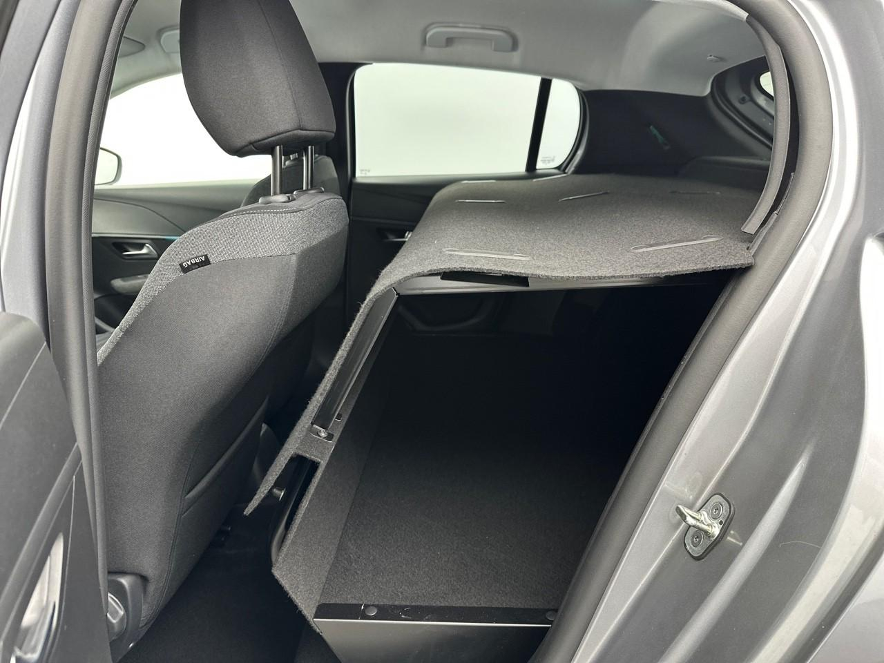Peugeot 208 puretech 100 s&s eat8 style — photo 12