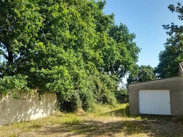 Garage Isolé