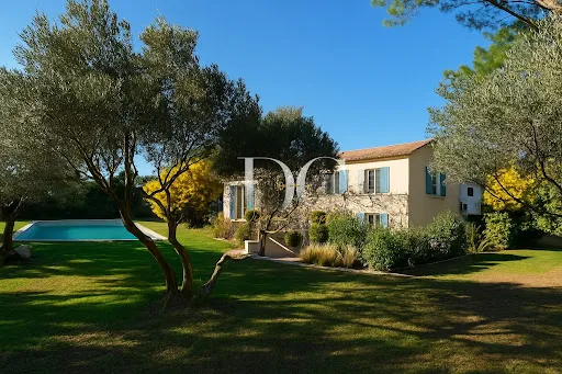 Maison 5 pièces 138 m²