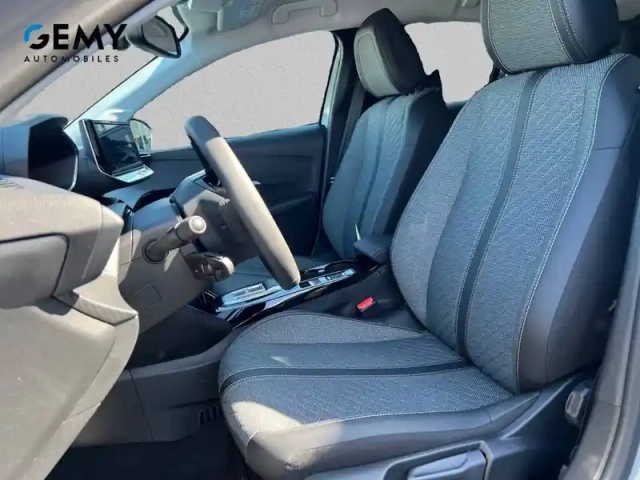 Peugeot 208 electrique 54 kwh 156ch — photo 9