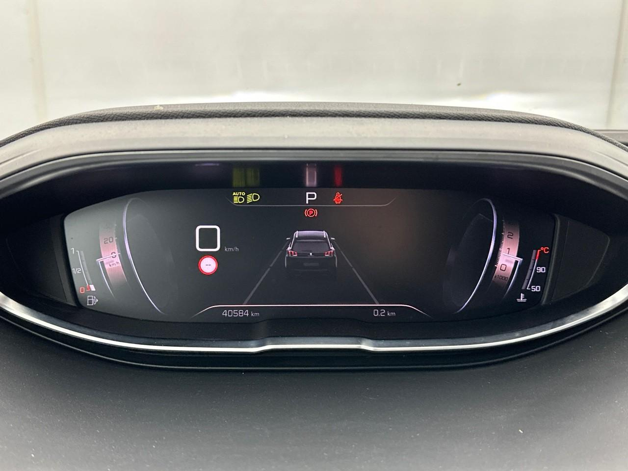 Peugeot 5008 puretech 130ch s&s eat8 gt — photo 21