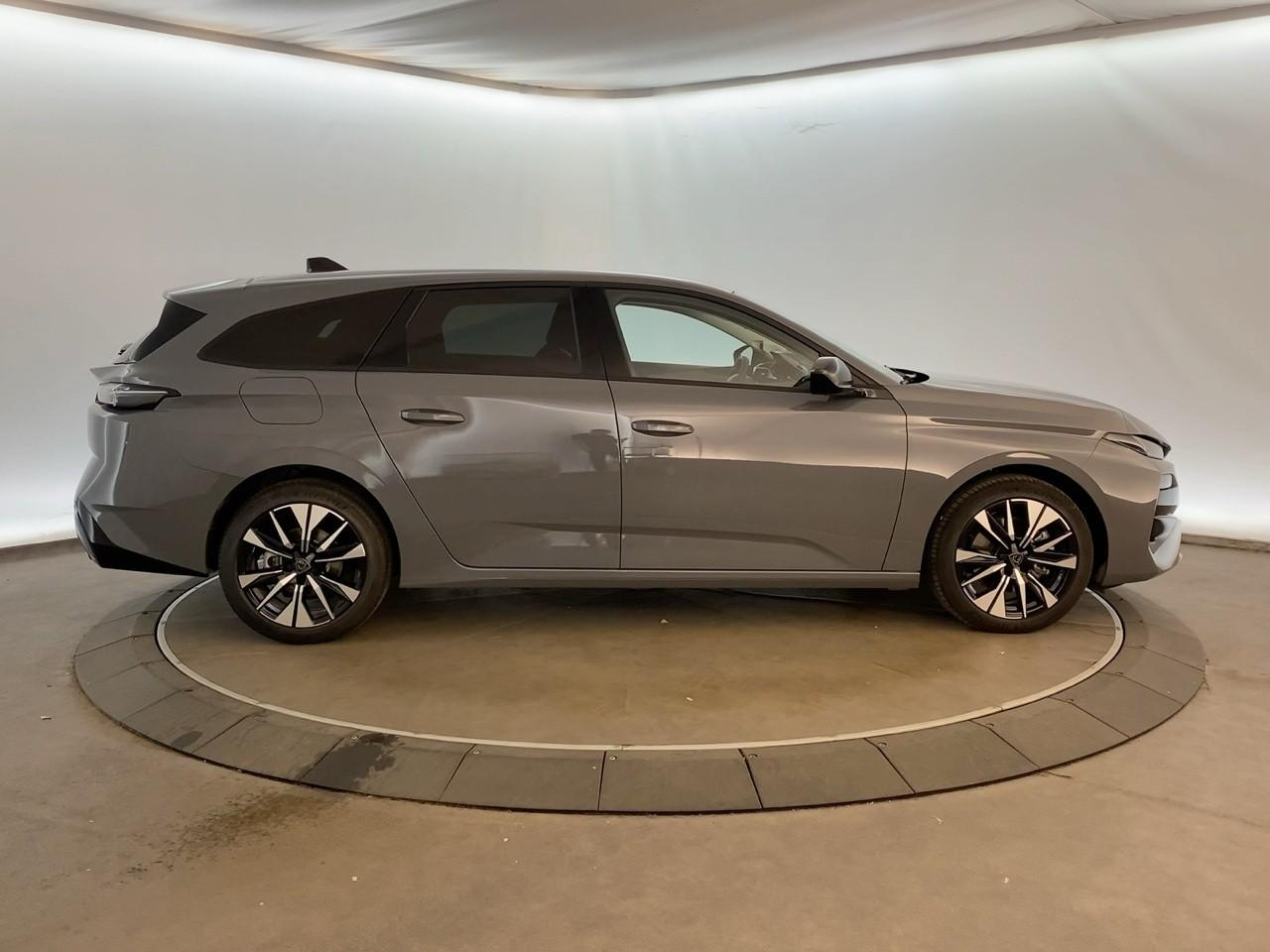 Peugeot 308 sw bluehdi 130ch s&s eat8 allure — photo 4