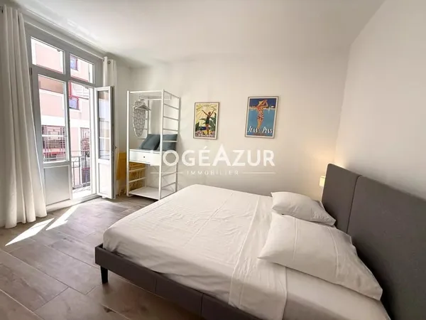 LOCATION MEUBLÉE STUDIO VIEIL ANTIBES - 2 PERSONNES