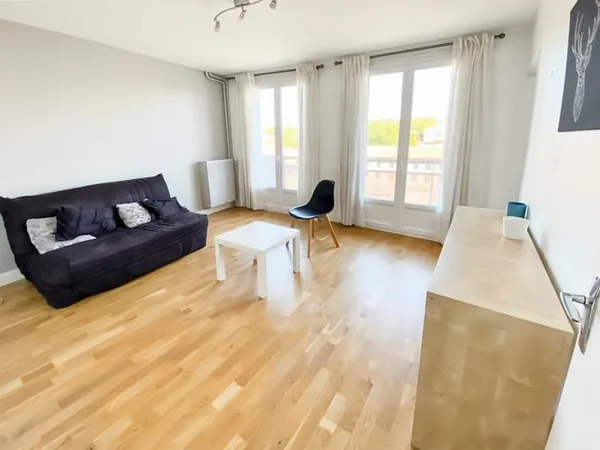 T1 BIS 30M² MEUBLE 4EME ETAGE avec PARKING