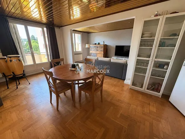 Appartement 5 pièces 95 m²