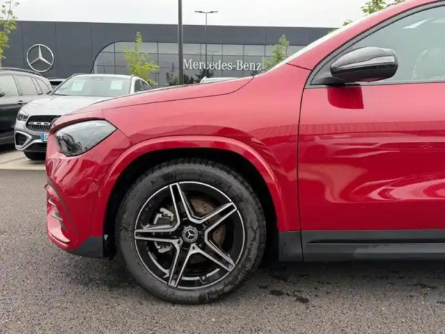 Mercedes Gla 200 d amg line — photo 29