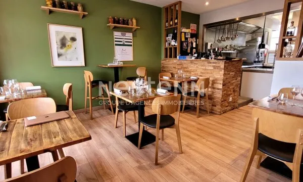 Fonds de commerce Restaurant . Emplacement exceptionnel en bord de Loir