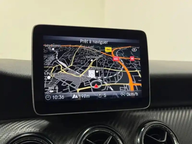 Mercedes Gla 180 intuition — photo 13