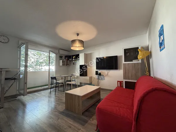 Saint Pierre de Chandieu CENTRE - Appartement 2 pièces avec terrasse