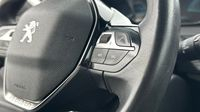 Peugeot 208 e-208 136ch Style — photo 17