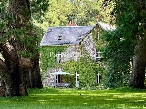 Propriété 14 pièces 755 m²