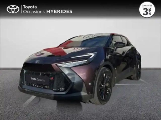 Toyota C-Hr 2.0 hybride rechargeable 225ch gr sport ng23 — photo 1