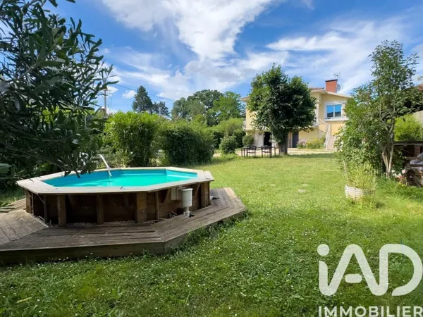 Maison 6 pièces 136 m²