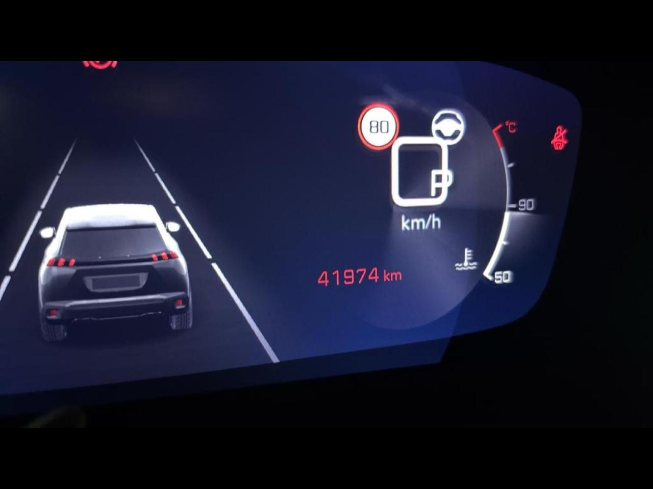 Peugeot 2008 1.5 bluehdi 130ch s&s gt eat8 — photo 9