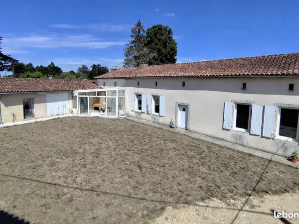 Ensemble immobilier