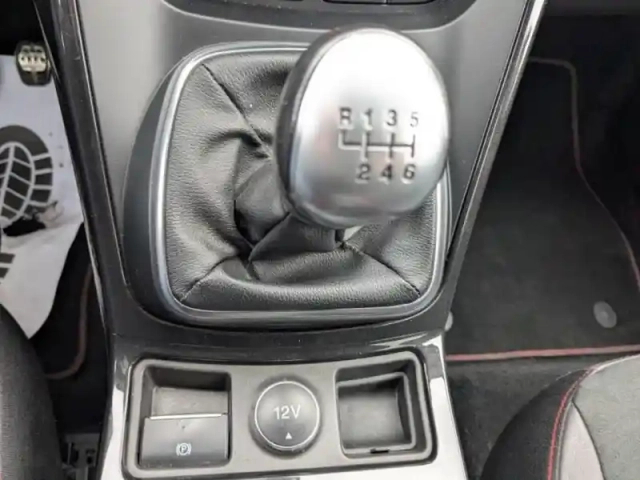 Ford Kuga 1.5 flexifuel-e85 150ch stop&amp;start st-line 170g 4x2 euro6.2 — photo 14