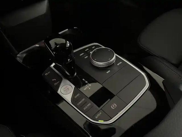 Bmw Serie 1 série 1 118ia 136ch m sport dkg7 — photo 14