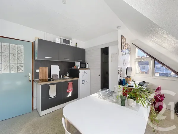 Appartement 1 pièce 15 m²
