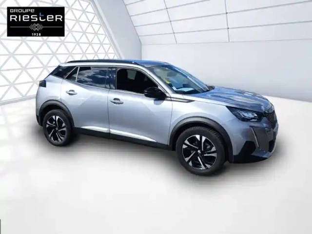 Peugeot 2008 puretech 130 s&amp;s eat8 — photo 4