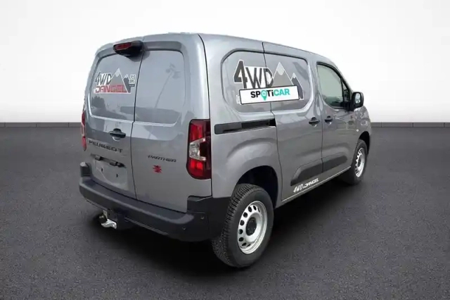 Peugeot Partner dangel 4x4 fgn diesel 130 ch m automatique — photo 6