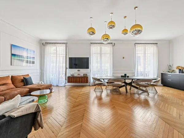 Appartement 4 pièces 120 m²