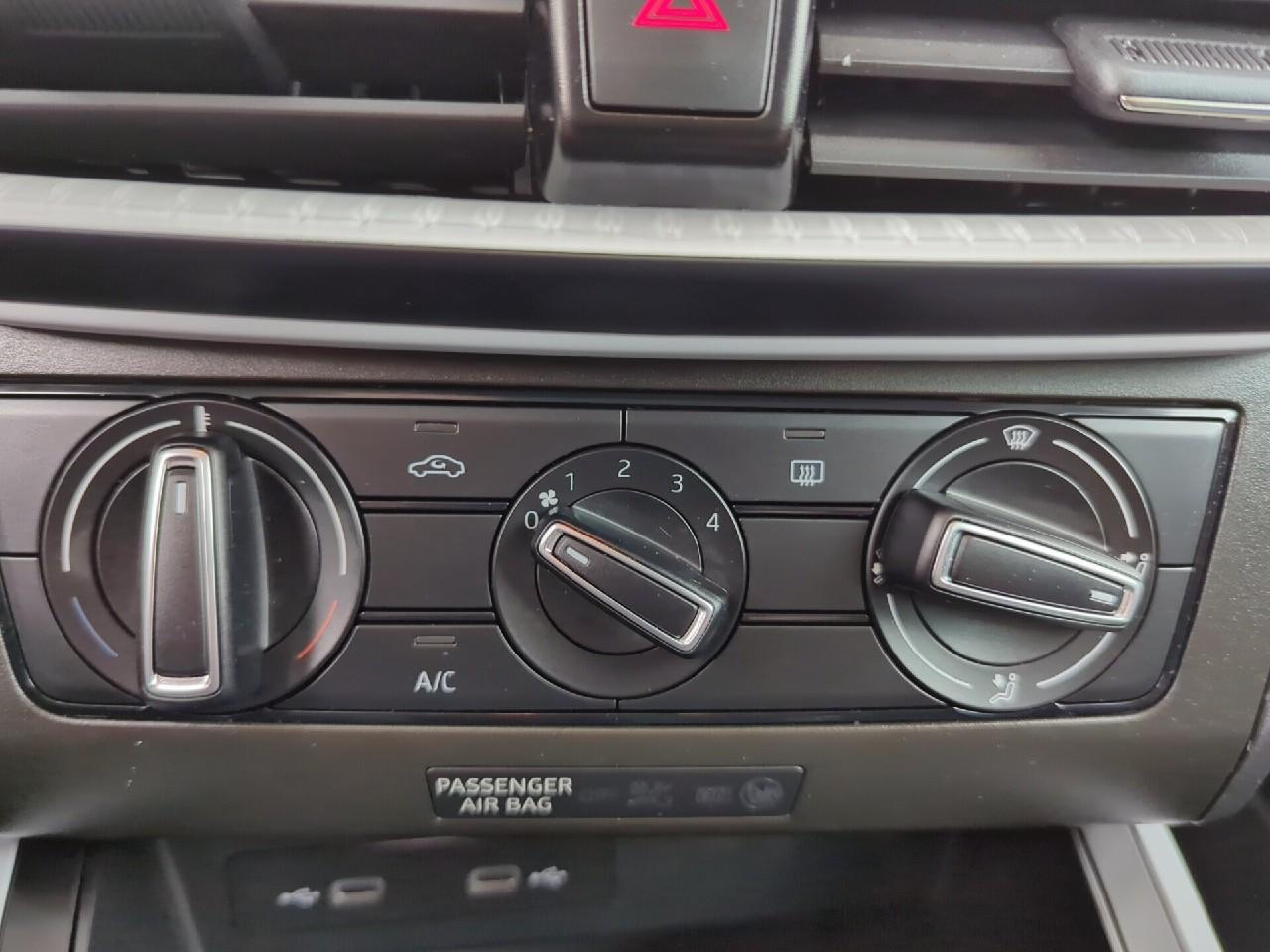 Seat Arona 1.0 tsi 95 ch start/stop bvm5 urban — photo 23